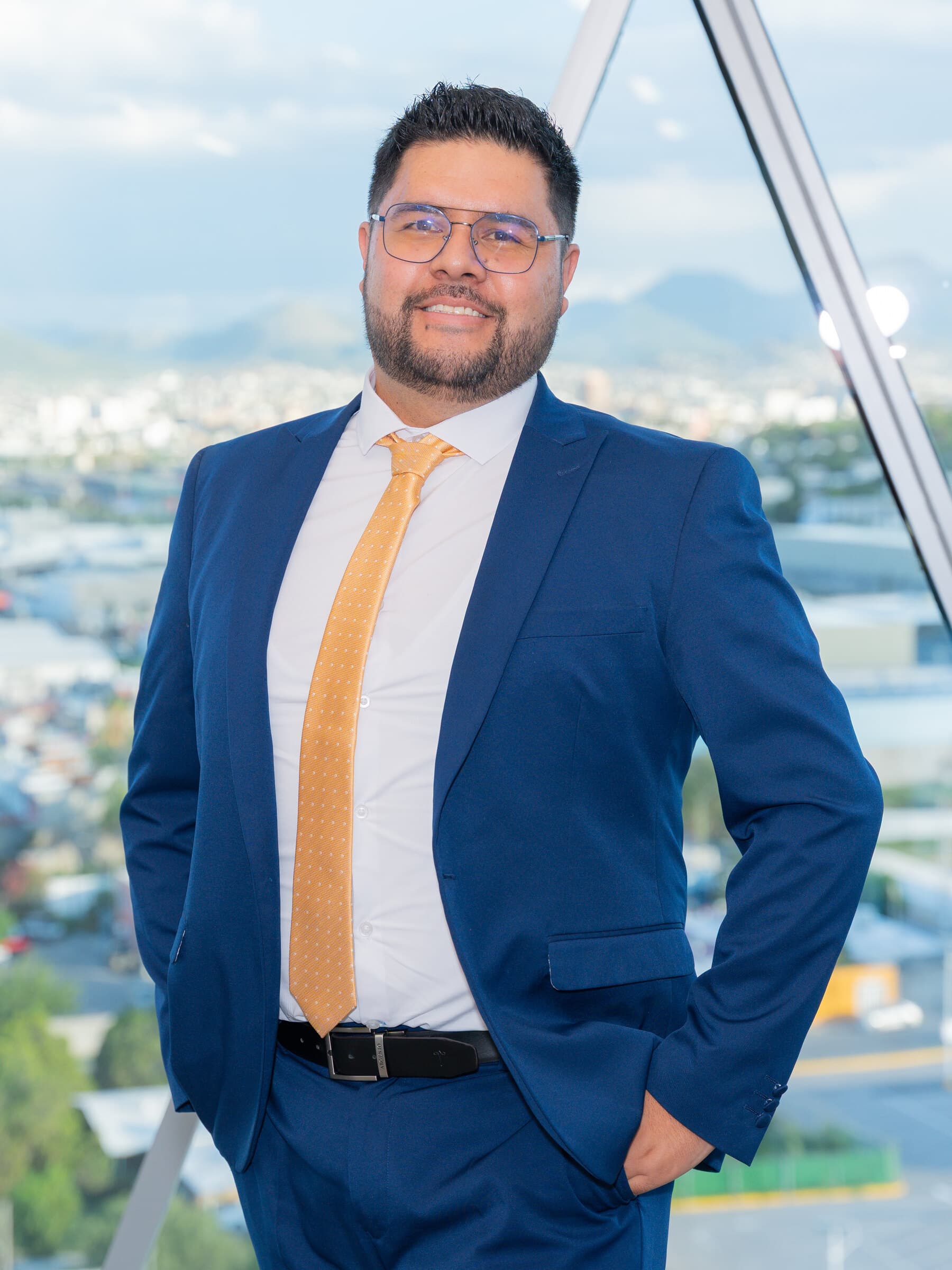 MARH & Lic. Blas Chavira, Director de Recursos Humanos